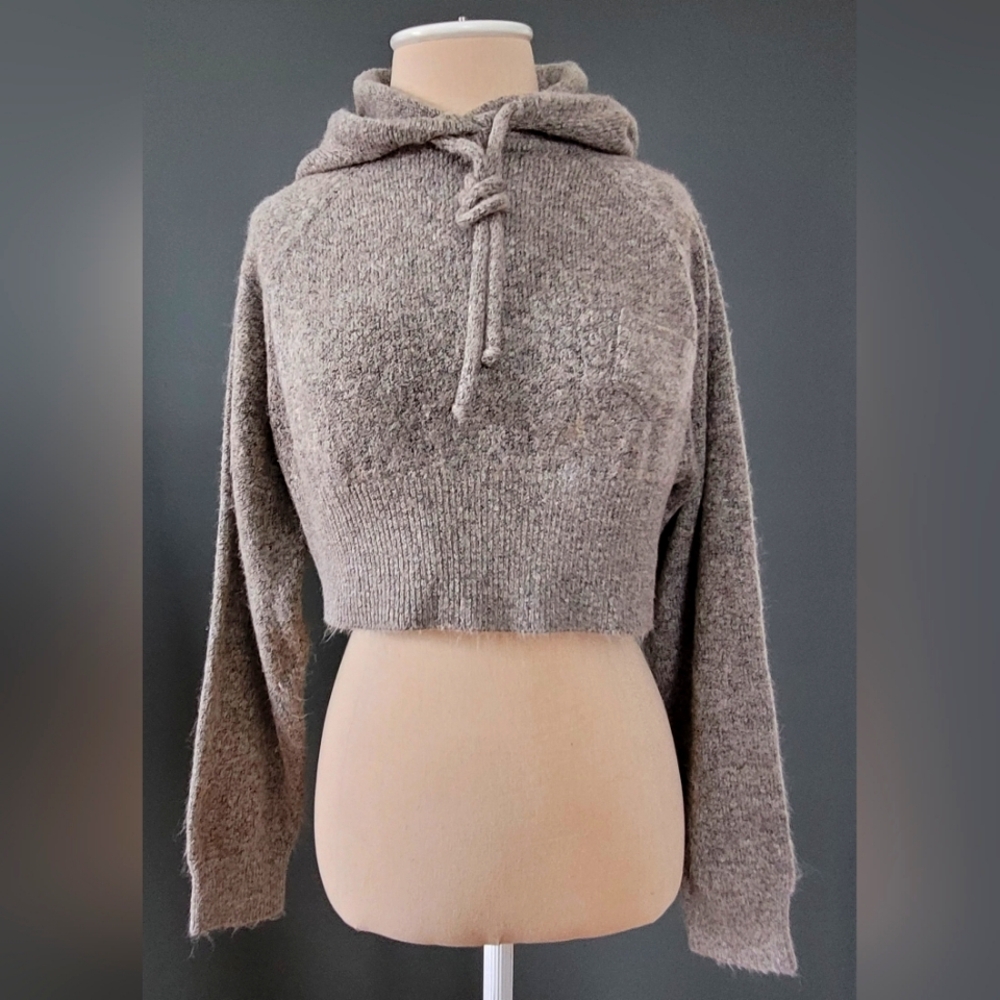 WRSTBHVR cropped knit hoodie. Size: XS